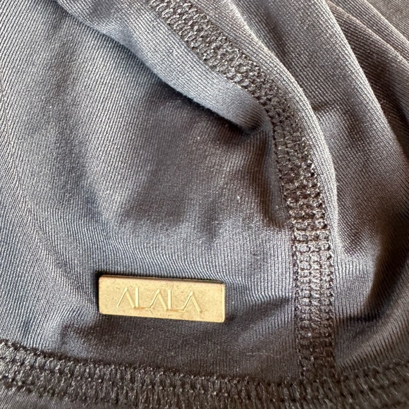 Alala Black T-BACK TANK Top size XS - Picture 5 of 8